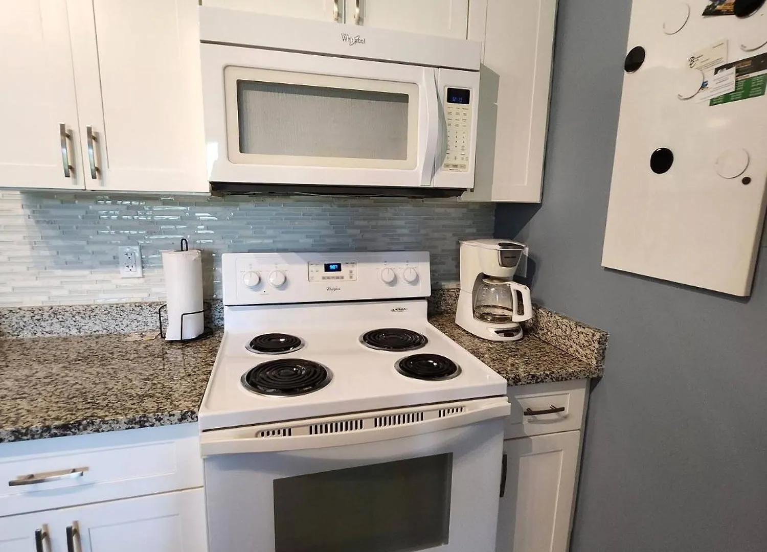New Stunning Beachfront Condo At The Coral Beach Freeport Appartamento