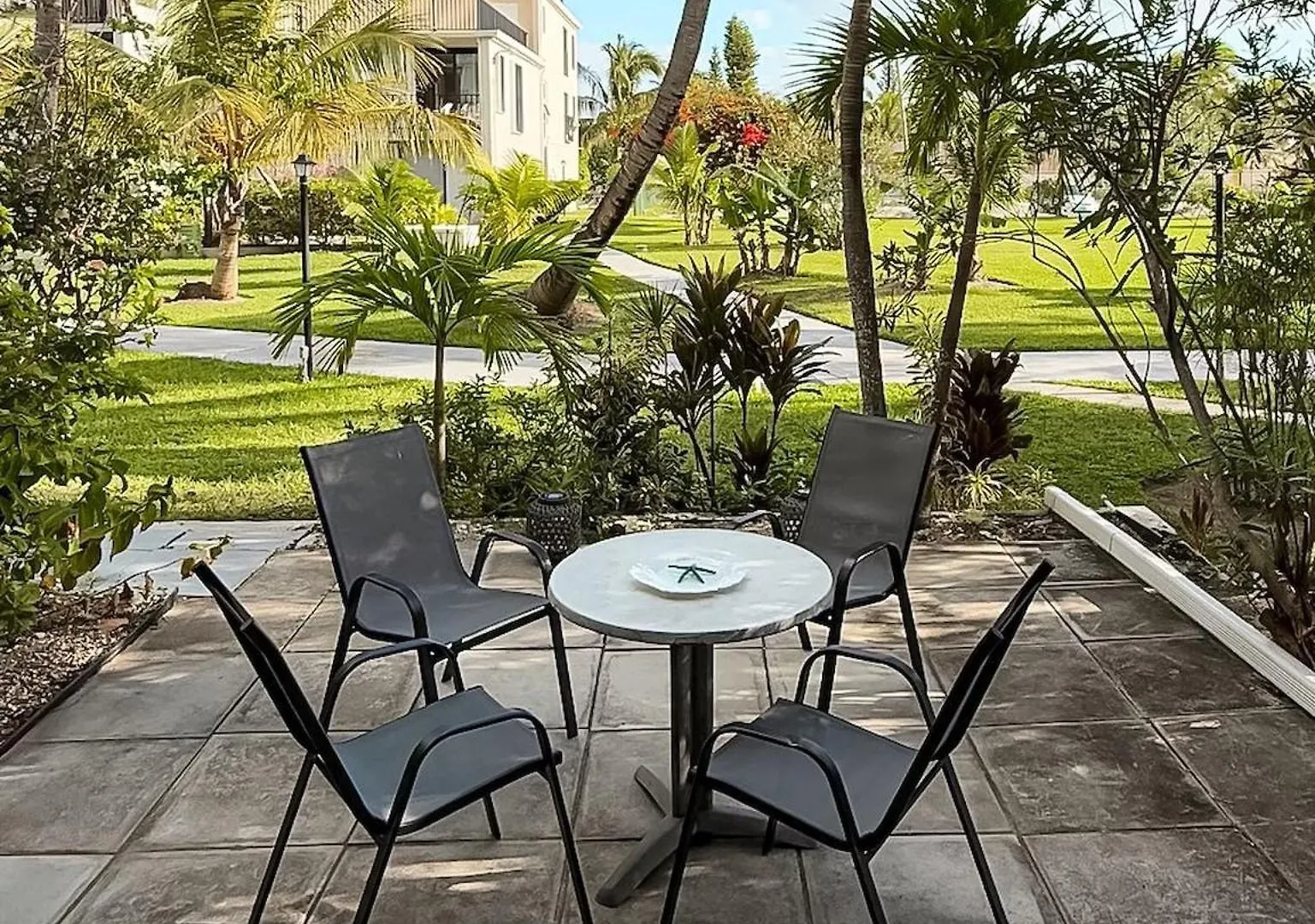 شقة New Stunning Beachfront Condo At The Coral Beach فريبورت البهاما