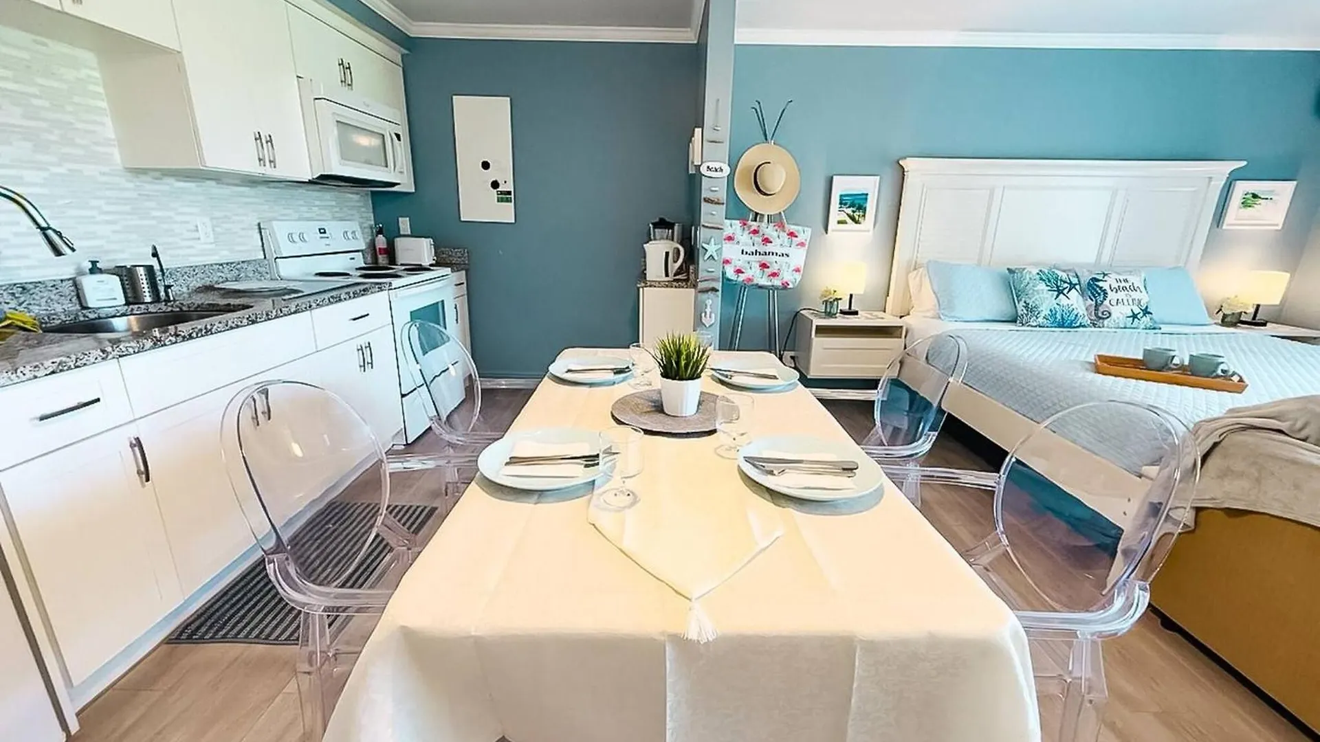شقة New Stunning Beachfront Condo At The Coral Beach فريبورت